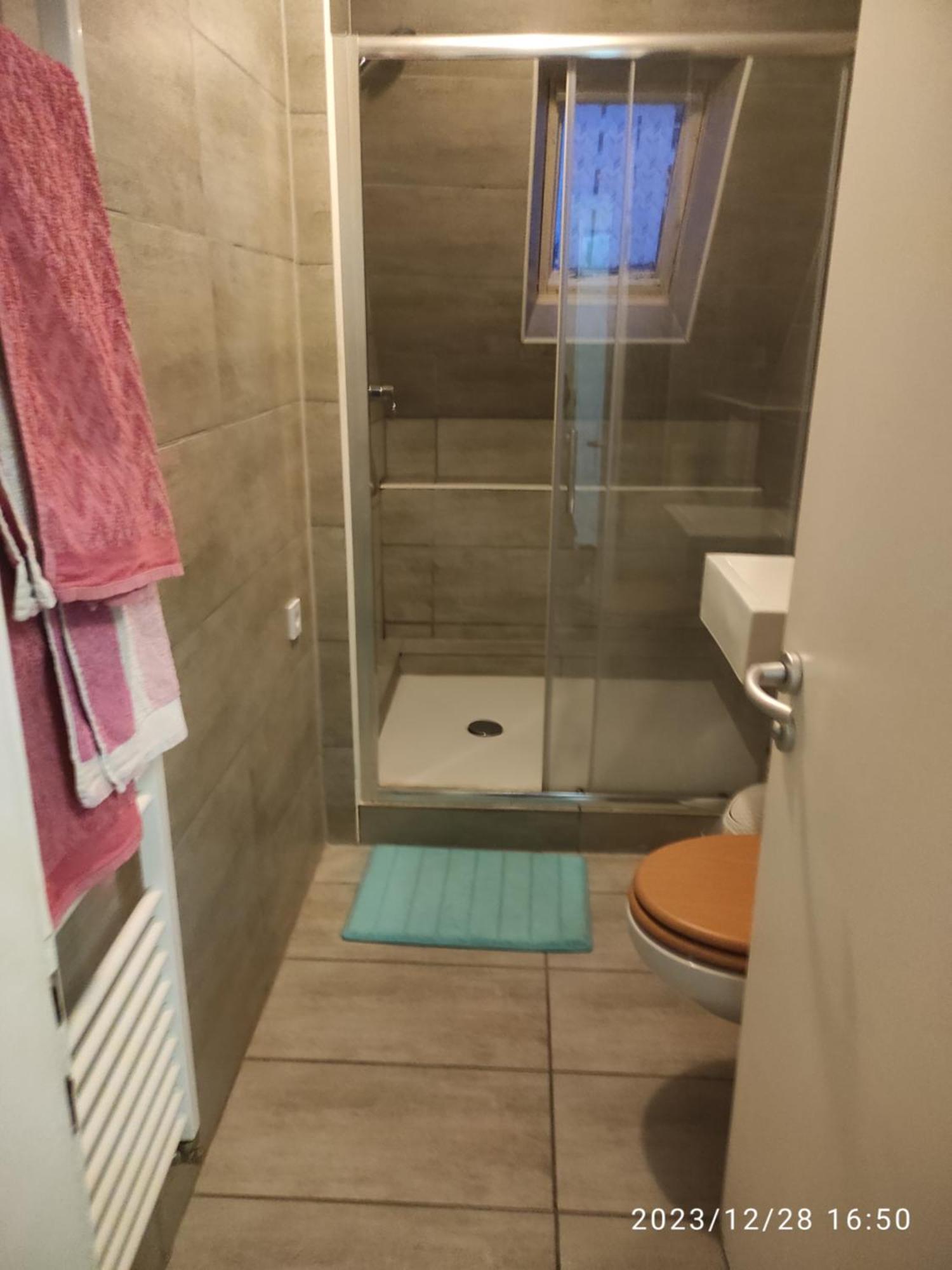 Sauerlaender Ferienwohnung Plettenberg Buitenkant foto