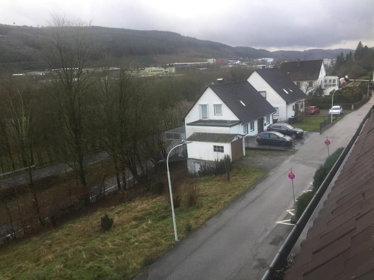 Sauerlaender Ferienwohnung Plettenberg Kamer foto
